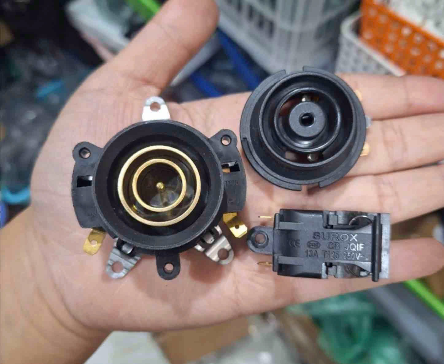 [Đen mã M2] - Bộ 3 món: chân ấm + chân đế + công tắc ấm siêu tốc