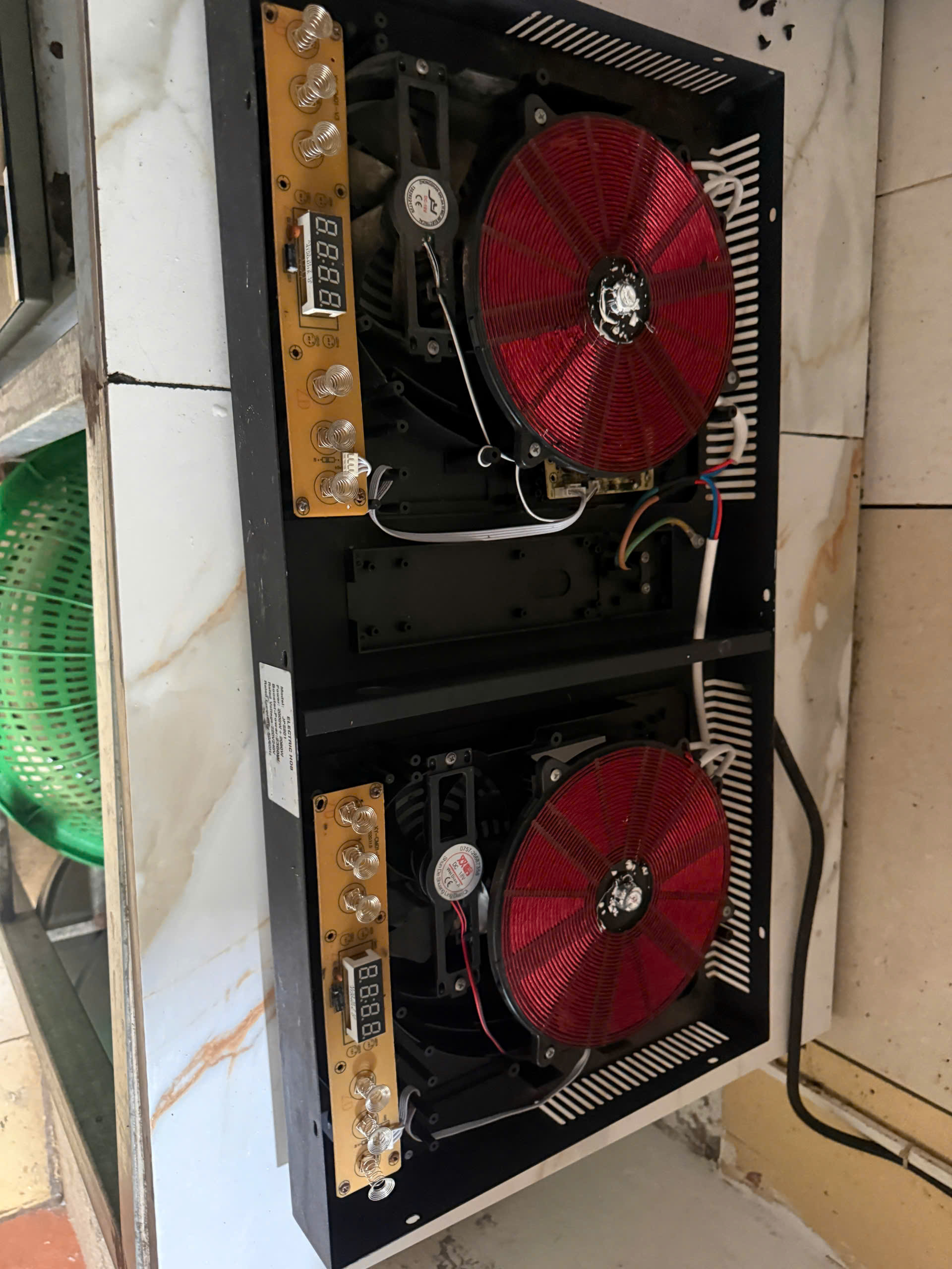 Thay Mặt Kính Bếp Từ Giá Rẻ Tại Hà Nội – Báo Giá Ngay