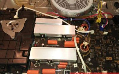 Hướng dẫn khách hàng lựa chọn đơn vị sửa chữa bếp từ uy tín