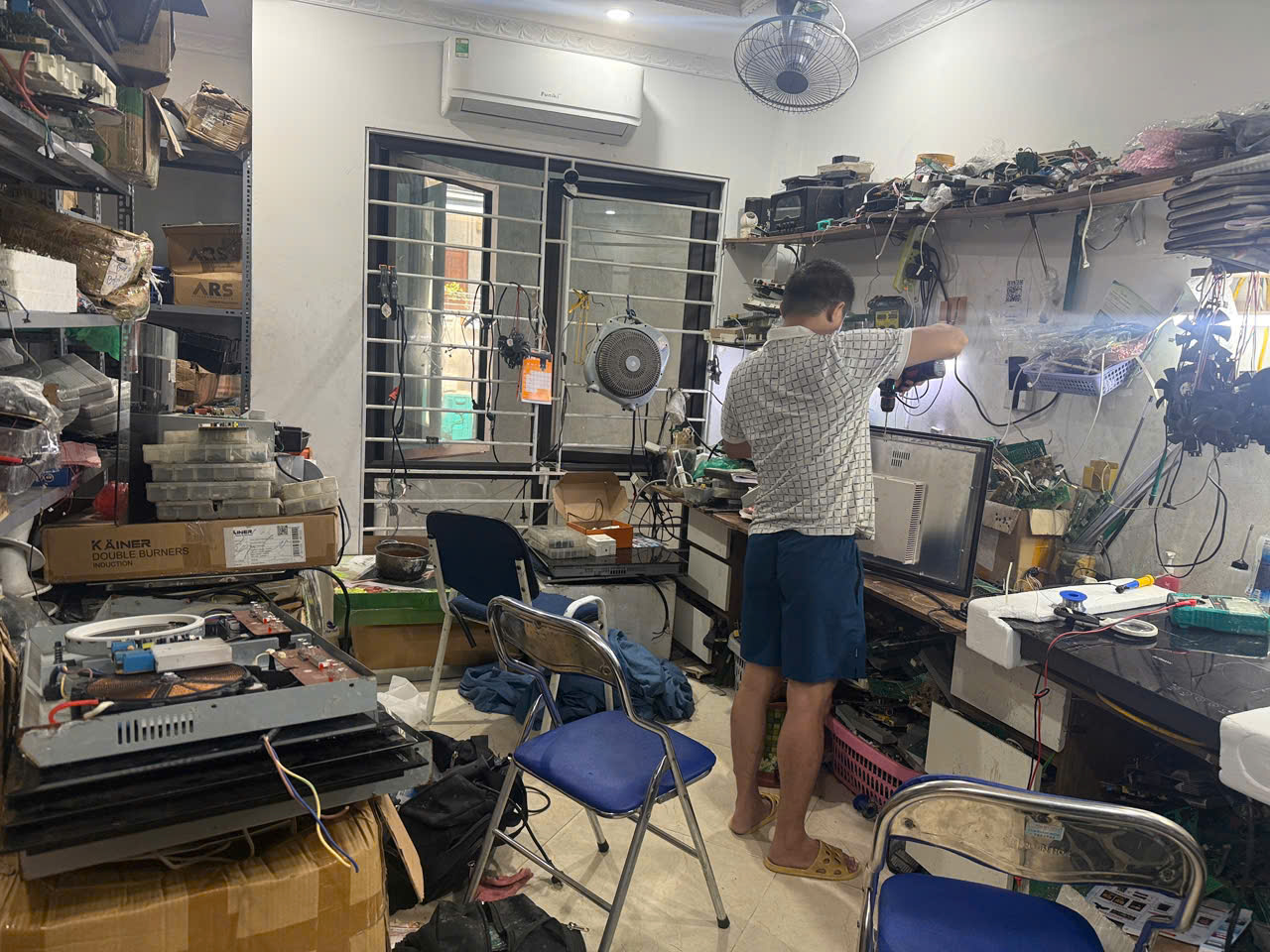 Sửa Bếp Từ Trên Đường Nguyễn Văn Cừ – Hỗ Trợ Tận Nhà Nhanh Chóng