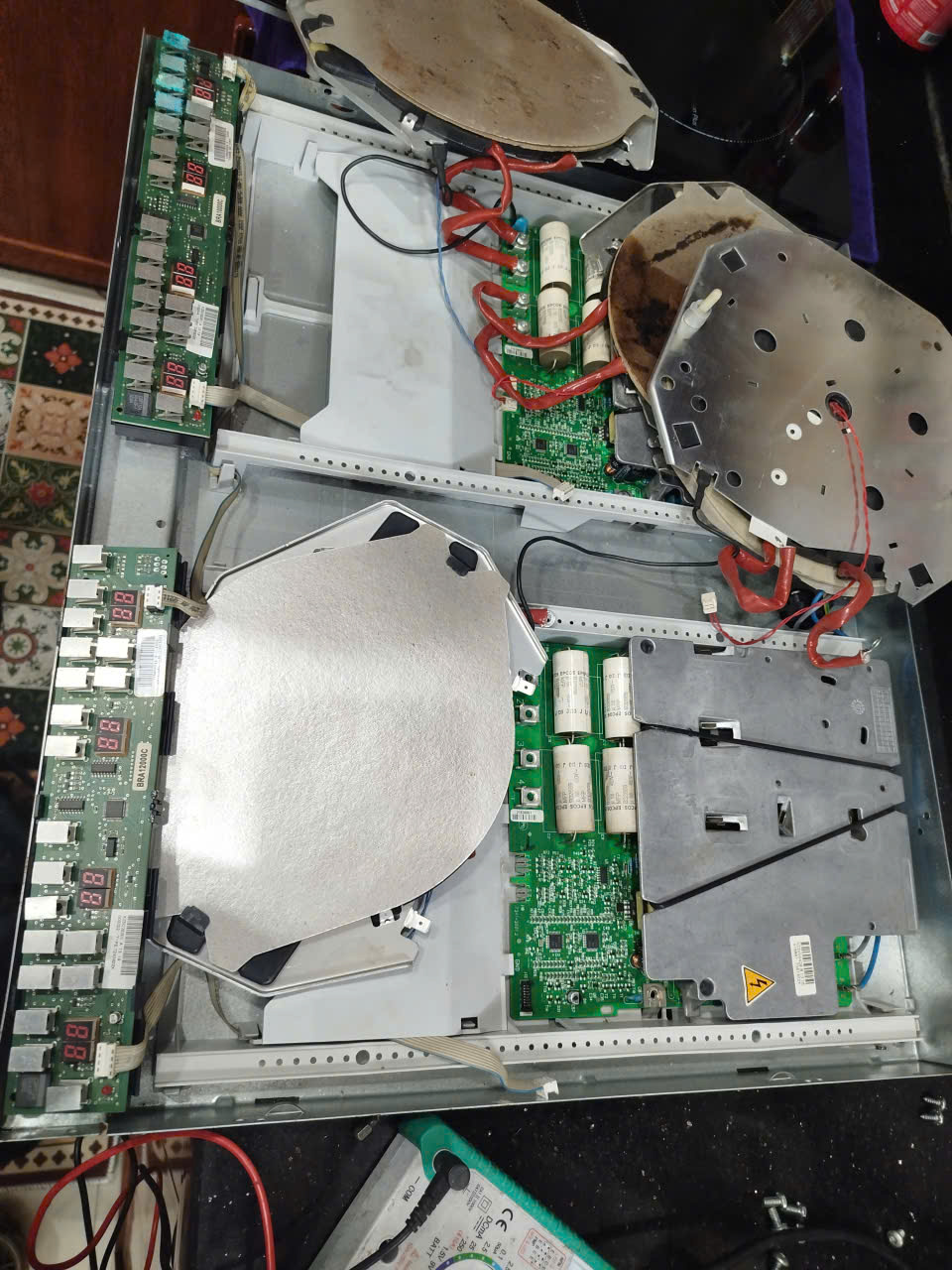 Bếp Từ Đức Nổ Cầu Chì