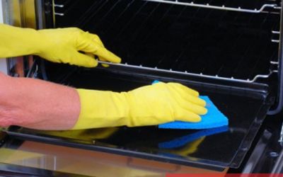 Mẹo nhỏ giúp vệ sinh lò nướng sạch không ngờ